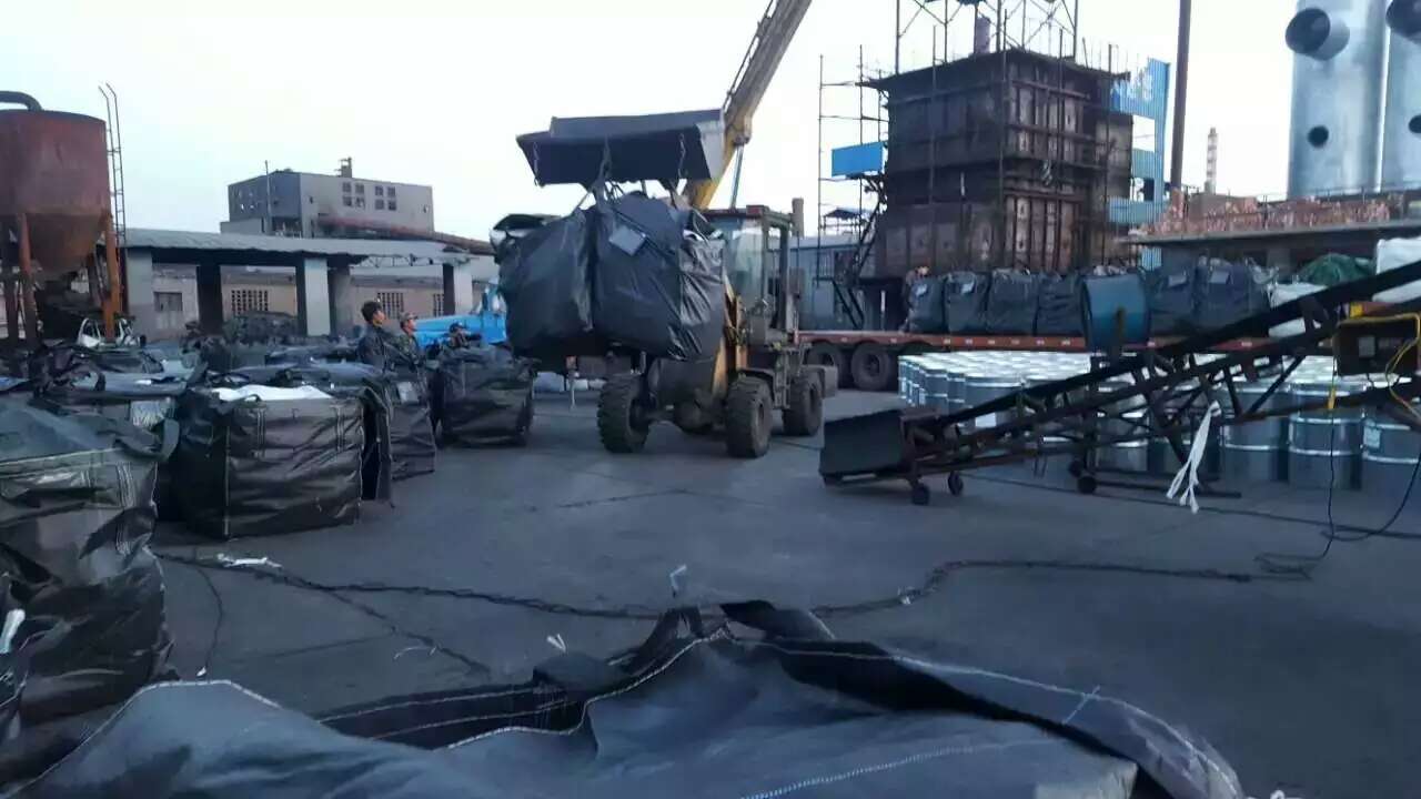 91视频在线成人裝貨現場